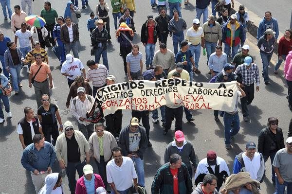 marcha-maestros-3