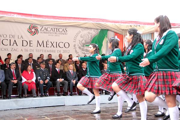 desfile-zacatecas3