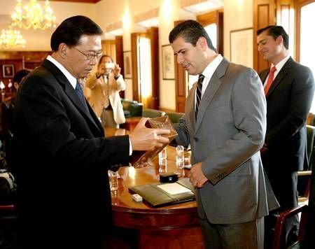 gobernador-zacatecas-embajador-indonesia-1