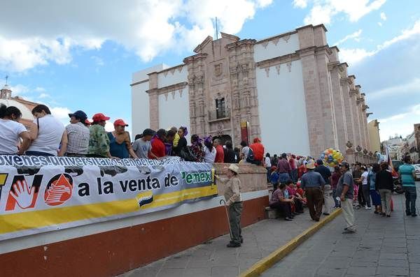 manifestacion-petroleo-10