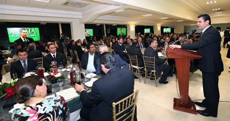galardon-merito-empresarial-6