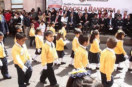desfile-bandera-zacatecas4