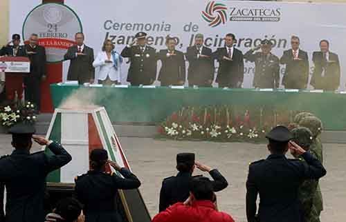 evento-bandera2