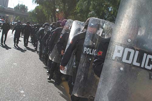 manifestacion-represion-policiaca-san-marquenos9