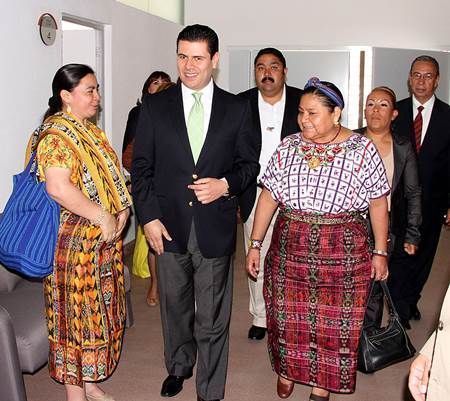 miguel-alonso-rigoberta-menchu-33