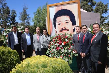 homenaje-colosio-1 homenaje-colosio-1