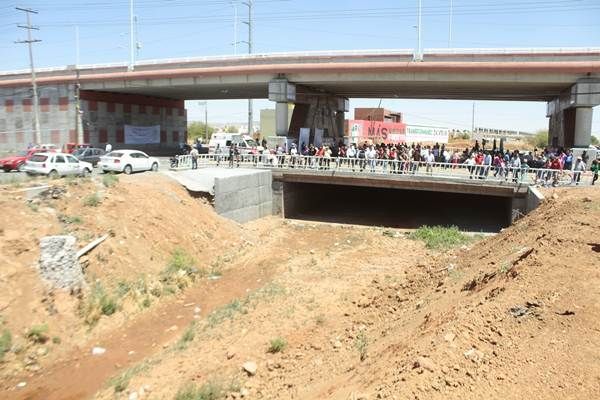 inauguracion-paso-vehicular-villas-guadalupe-7