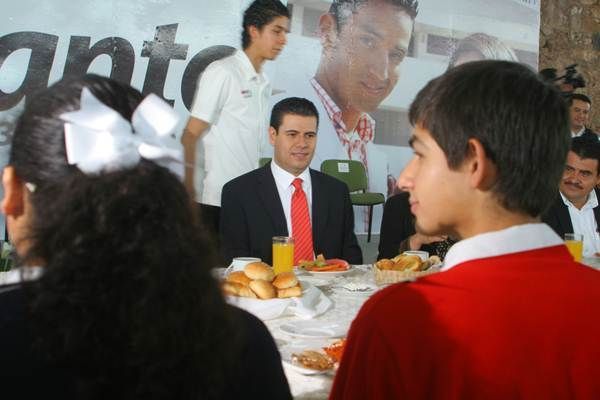 dia-estudiante-gobernador-1