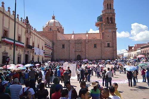 marcha-maestros