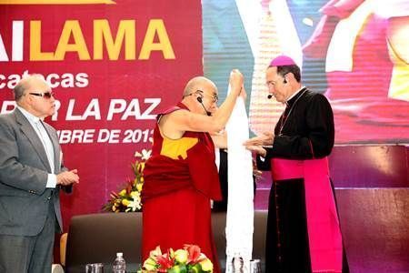 dalai-lama-22