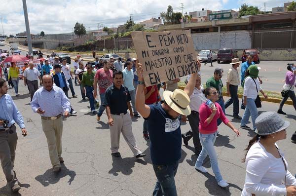 marcha-maestros-3
