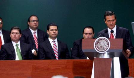 miguel-alonso-pena-nieto miguel-alonso-pena-nieto