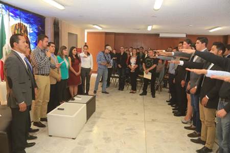 protesta-parlamento-juvenil