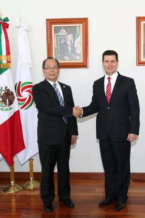 miguel-alonso-chinos-3