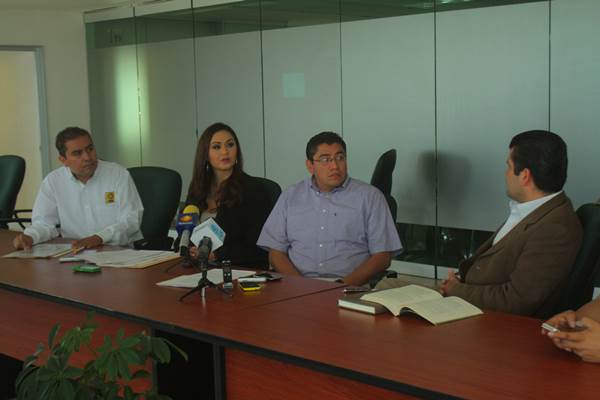 partidos-denuncian-medrano-1
