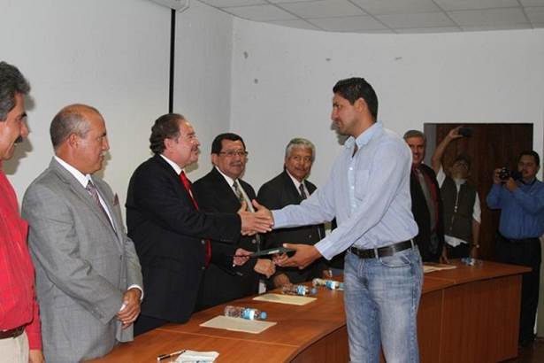 entrega-plazas entrega-plazas