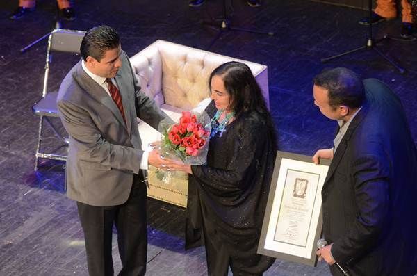 homenaje-flor-12