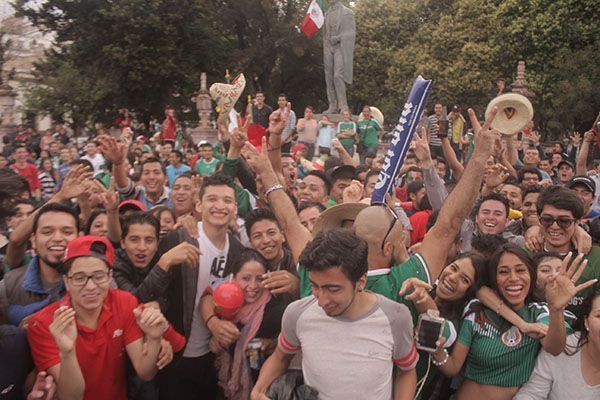 celebracion-partido-mexico-14
