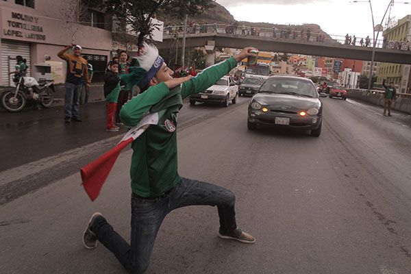 celebracion-partido-mexico-34 celebracion-partido-mexico-34