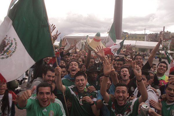 celebracion-partido-mexico-35