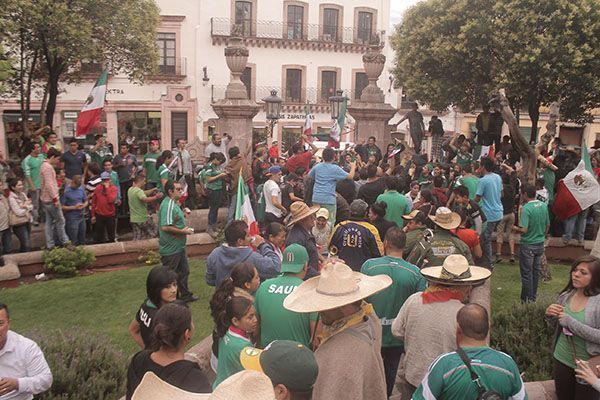 celebracion-partido-mexico-4