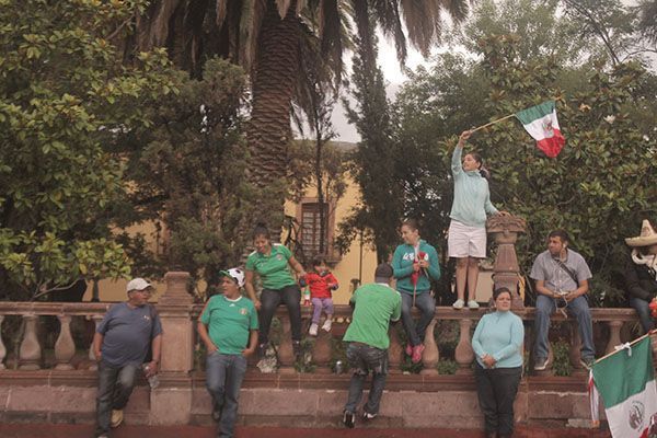 celebracion-partido-mexico-8