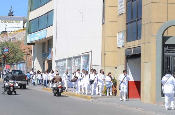 marcha-alumnos-uaz-1