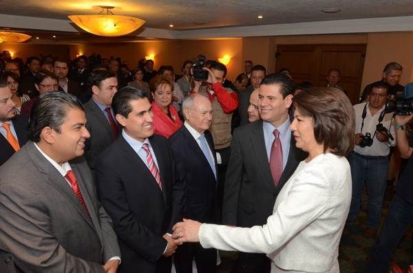 toma-protesta-arnoldo-profeco-1