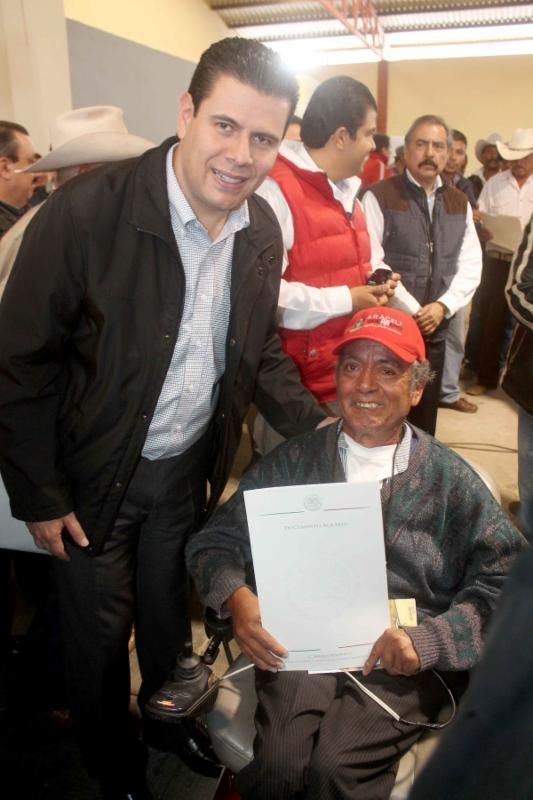 gobernador-tierras-1