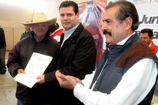 gobernador-tierras-2 gobernador-tierras-2