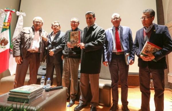 libro-toma libro-toma