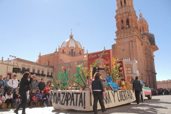 desfile-revolucion-22