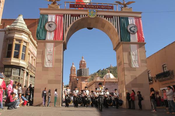 desfile-revolucion-7