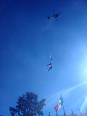 policias-desfile-3