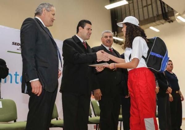 becas-3