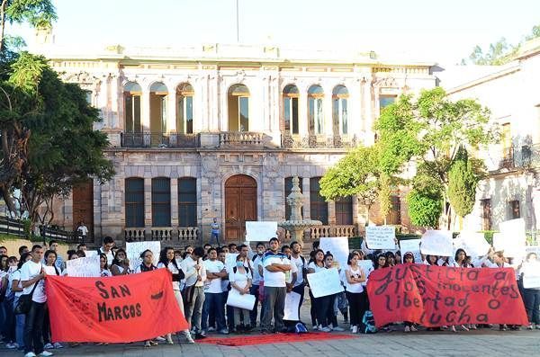 apoyo-estudiantes-normalistas-8