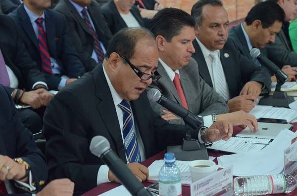 glosa-leroy-hiuzar-fernando-3