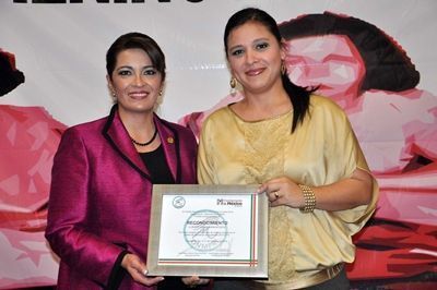 mujeres-pri-5