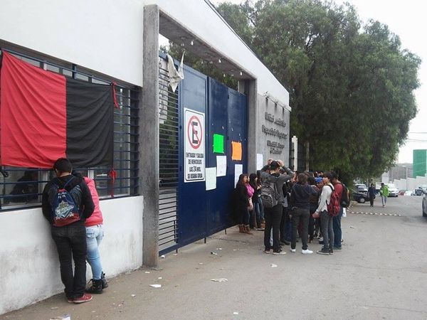paro-ayotzinapa-5
