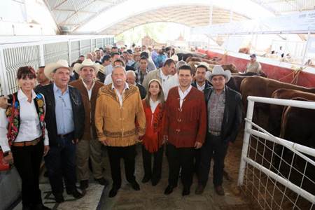 inaugura-feria-2