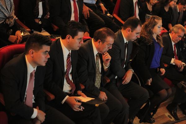 informe-carlos-10