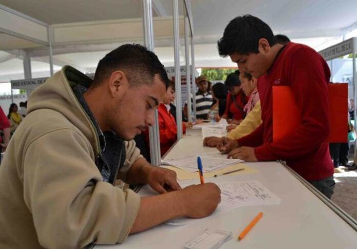 empleo-4f6