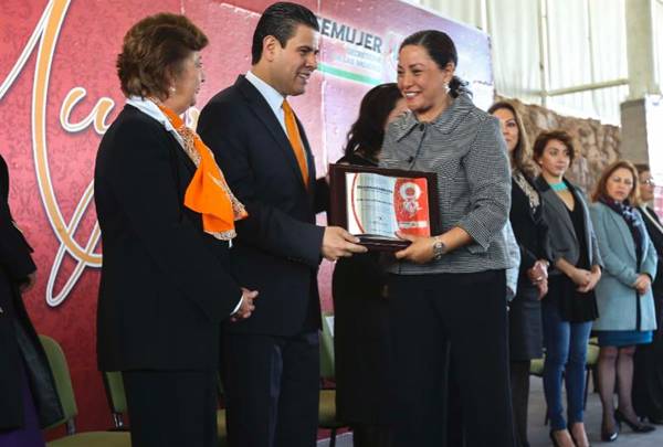reconocimiento mujeres 1