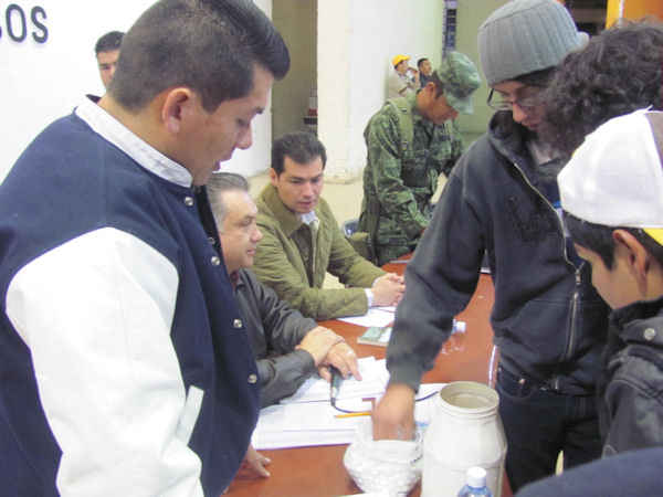 Realizan sorteo para seleccionar a participantes en Servicio Militar en Guadalupe. Realizan sorteo para seleccionar a participantes en Servicio Militar en Guadalupe.
