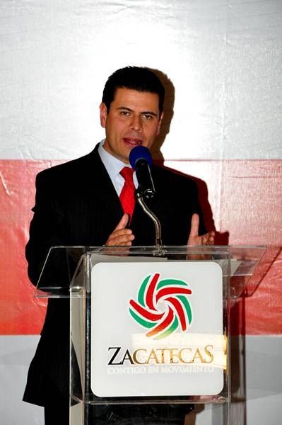 Dijo que sólo trabajando con la ciudadanía se logrará el desarrollo