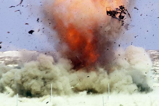 explosion-07c