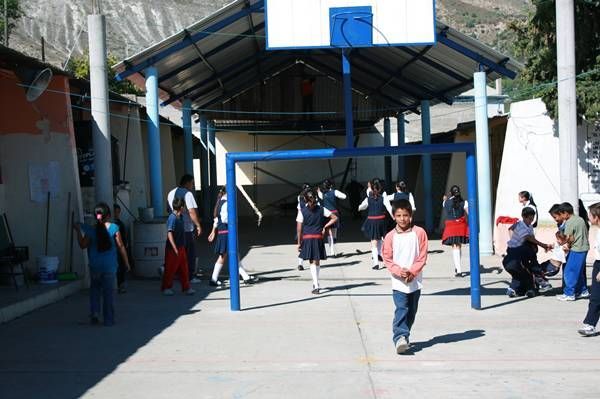 A más de 45 años de su fundación, la escuela se encuentra ubicada en uno de los barrios más desfavorecidos de Concepción del Oro.
