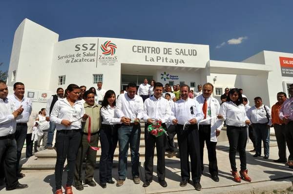 Migul Alonso inauguró el Centro de Salud en la comunidad La Pitaya, perteneciente a Jalpa.