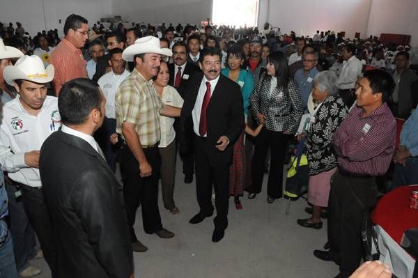 gregorio-macias2