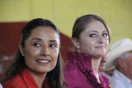 claudia-anaya-isela-ruiz claudia-anaya-isela-ruiz